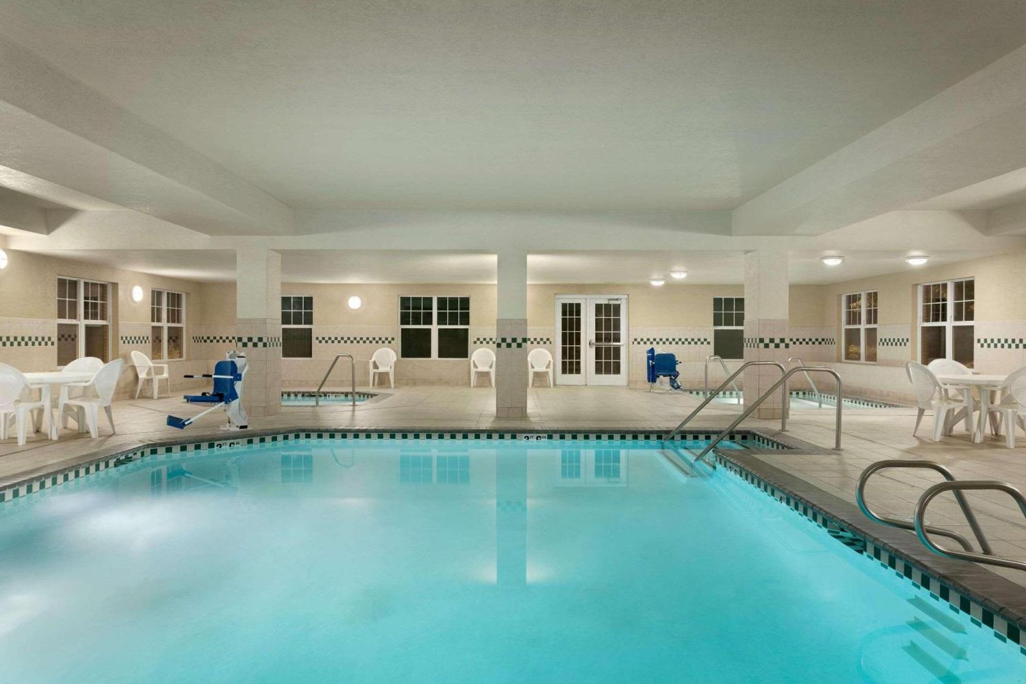 Country Inn & Suites By Radisson, Boise West - 메리디언 외부 사진